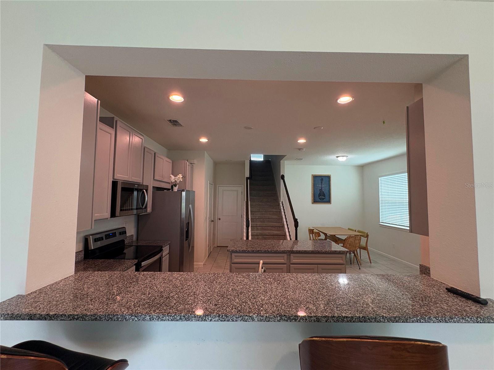 5553 Pleasantview Ct Property Photo 8