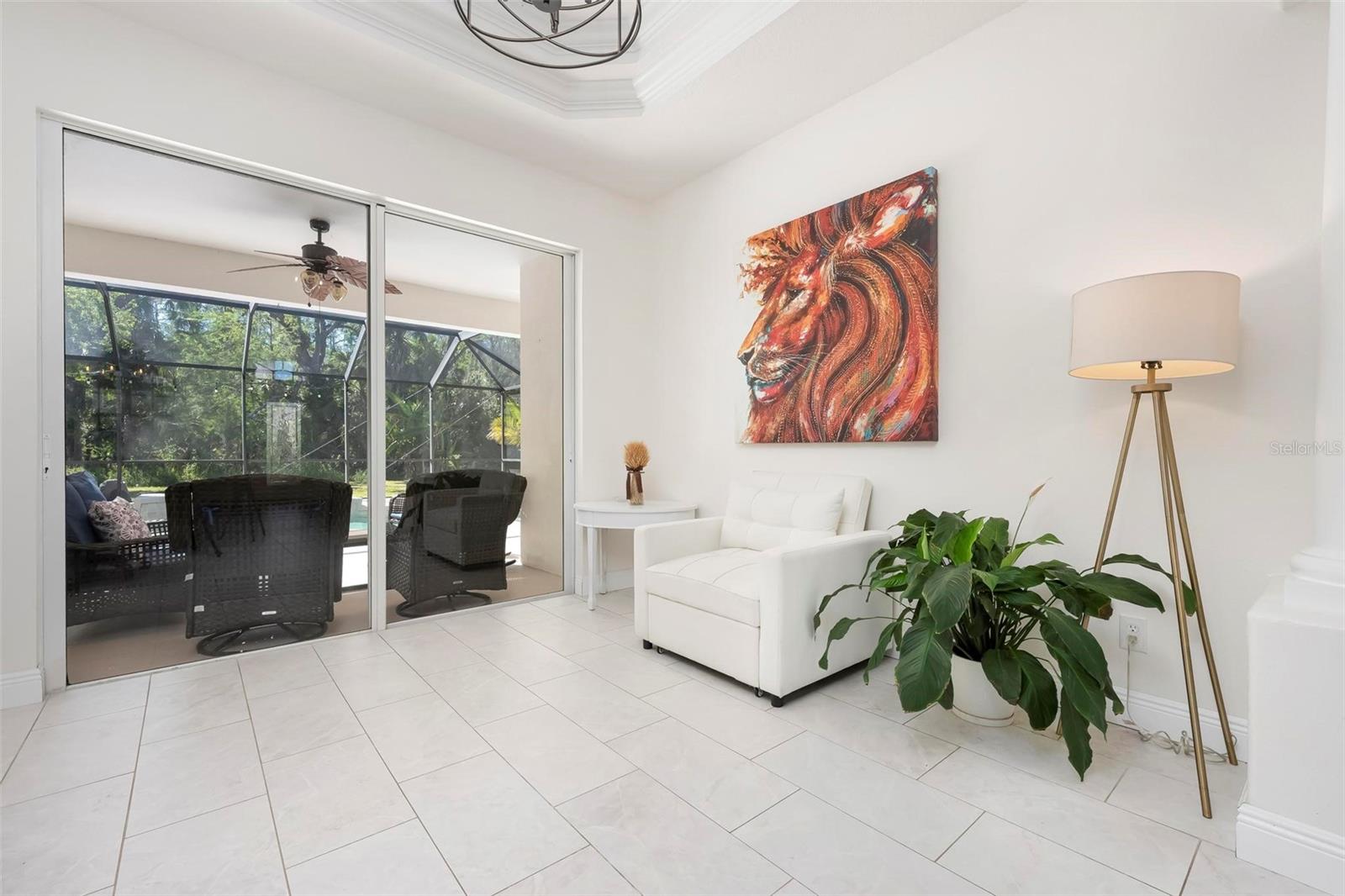 404 Golden Harbour Trl Property Photo 7