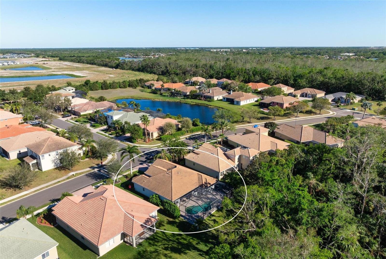 404 Golden Harbour Trl Property Photo 47