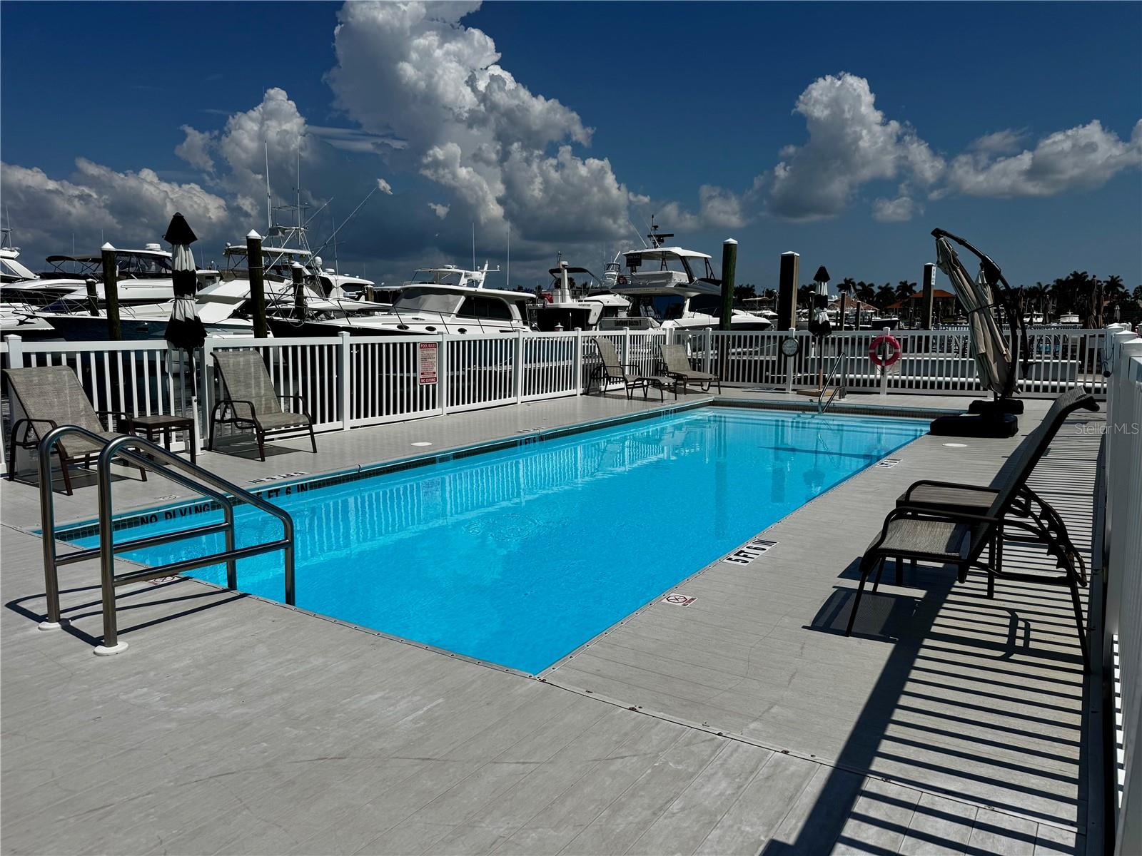 102 Riviera Dunes Way #s-89 Property Photo 6