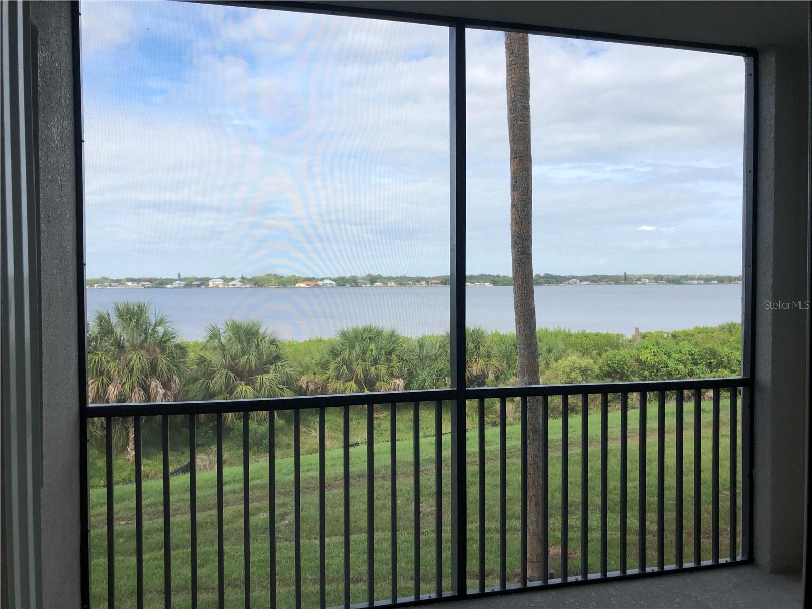 1010 TIDEWATER SHORES LOOP #206 Property Photo 1
