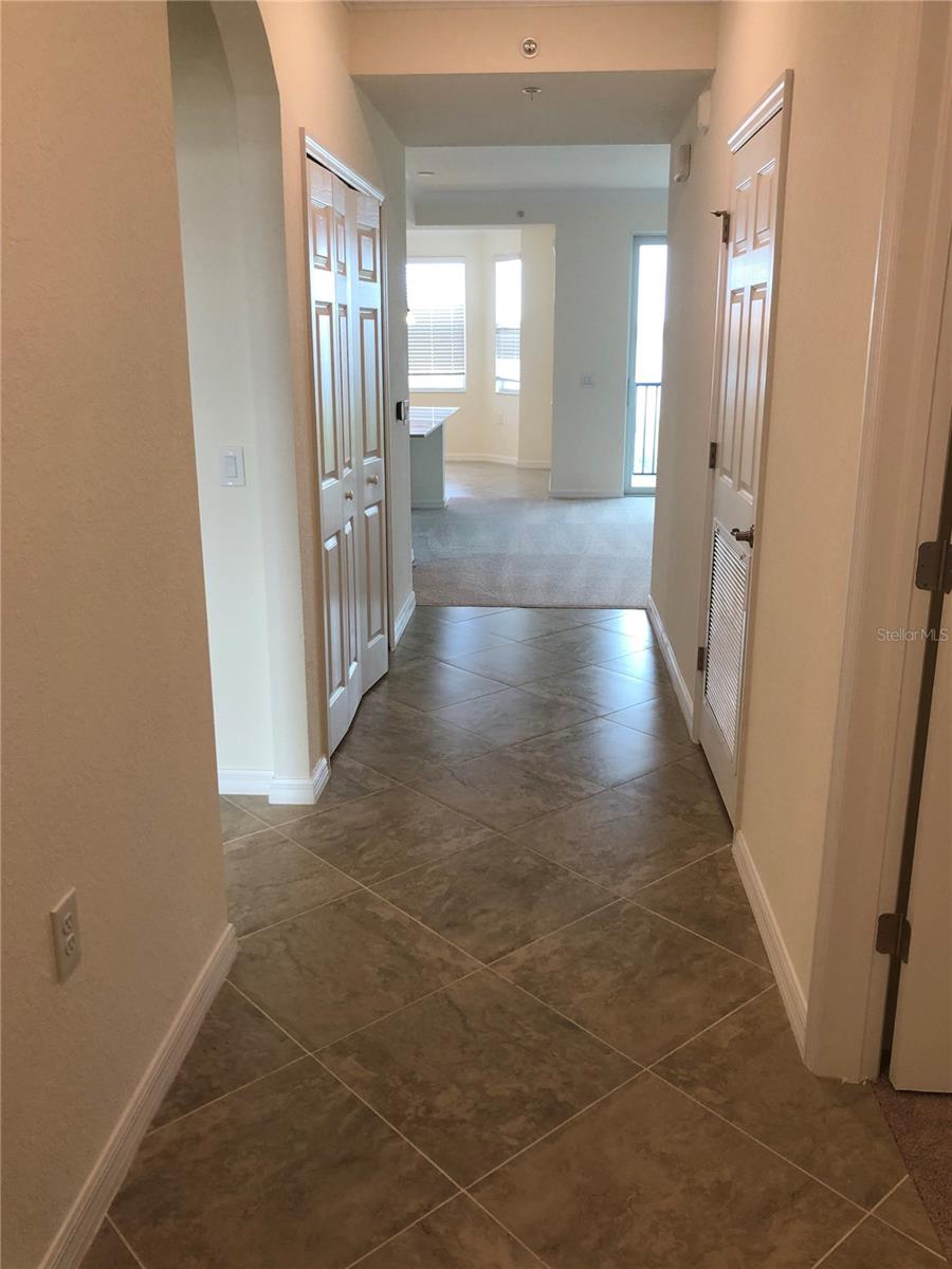 1010 Tidewater Shores Loop #206 Property Photo 6