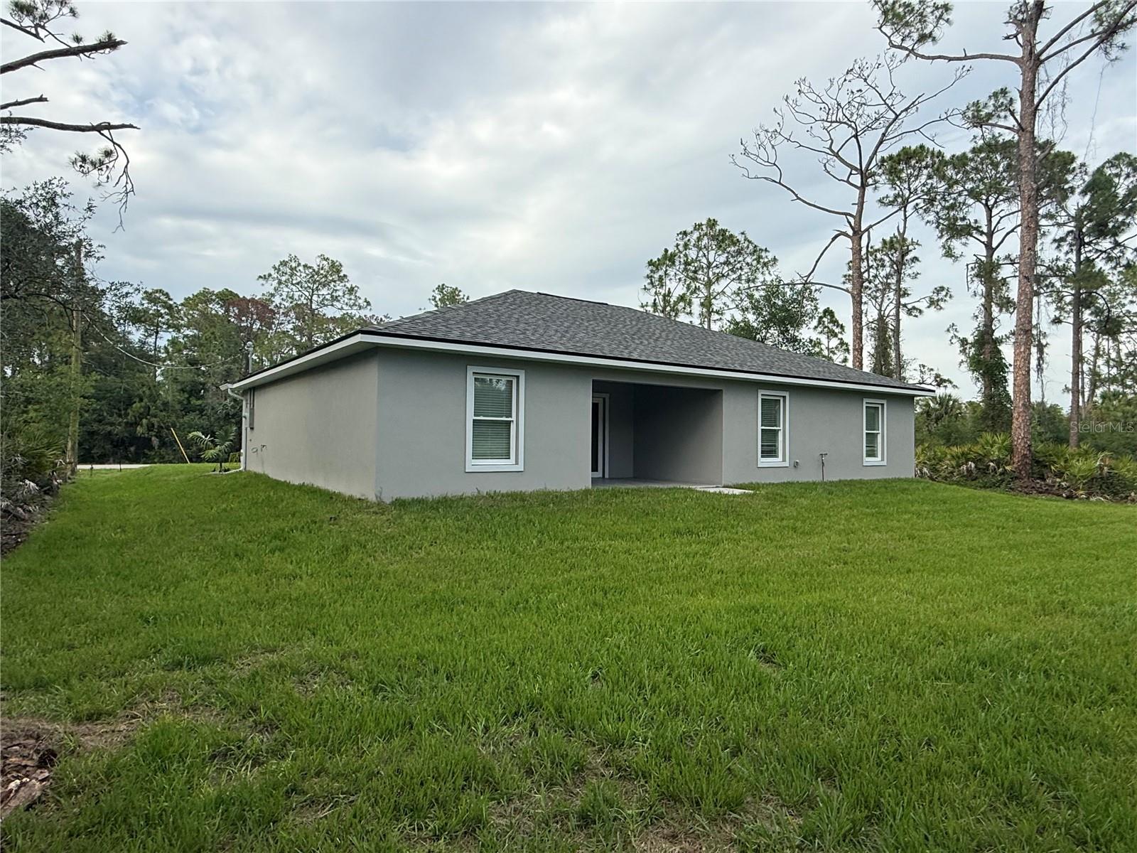 1317 Biscayne Dr Property Photo 6