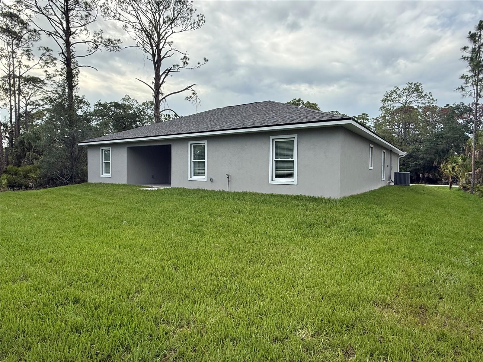 1317 Biscayne Dr Property Photo 7