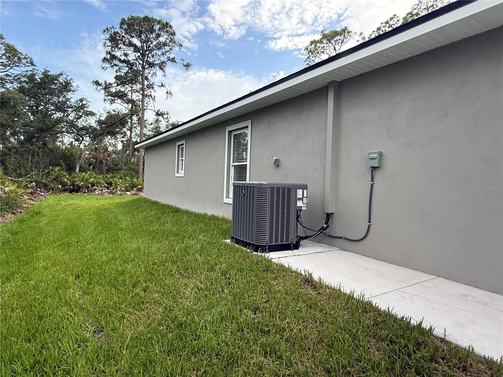 1317 Biscayne Dr Property Photo 8