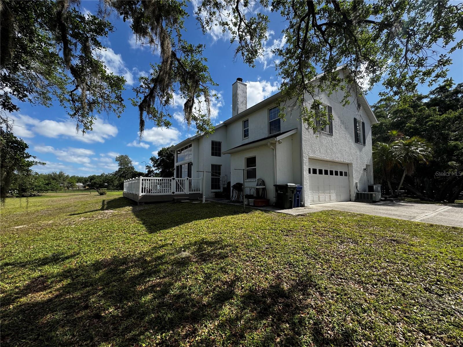 1701 Bern Creek Loop Property Photo 4