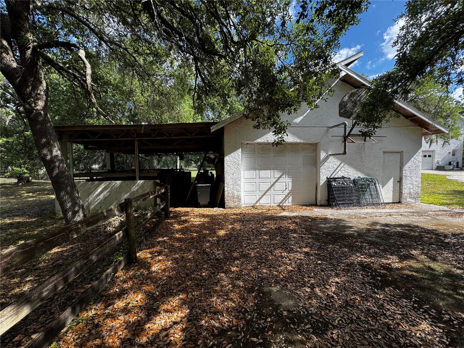 1701 Bern Creek Loop Property Photo 9