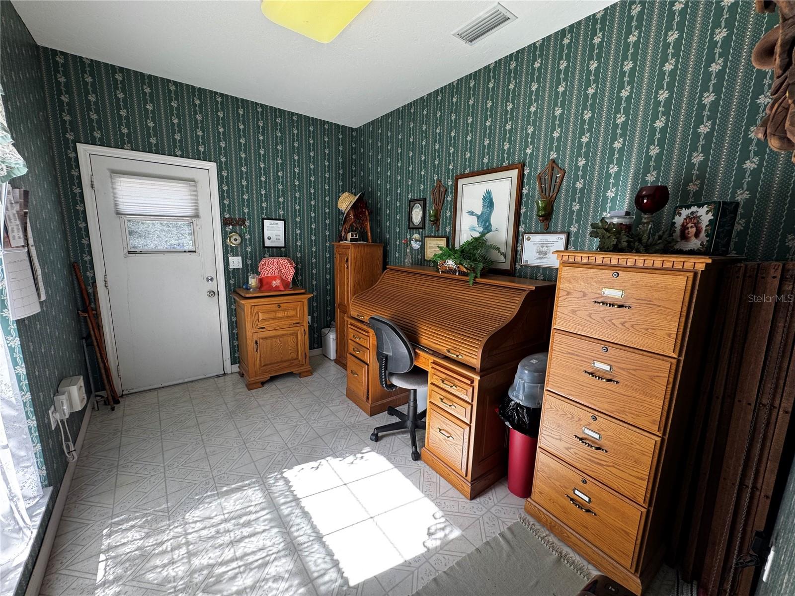 1701 Bern Creek Loop Property Photo 32
