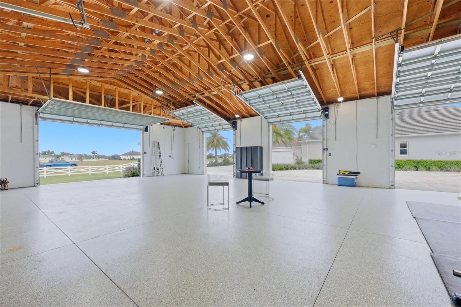 3467 Compound Ct Property Photo 11