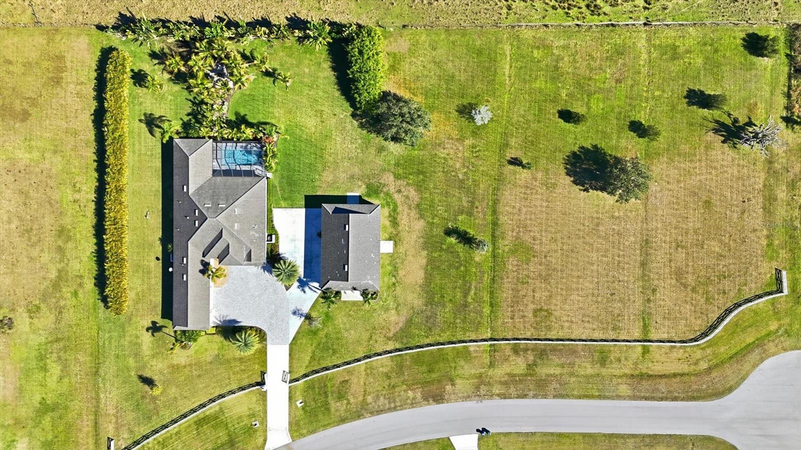 3467 Compound Ct Property Photo 72