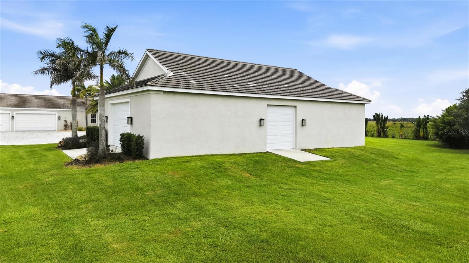 3467 Compound Ct Property Photo 84