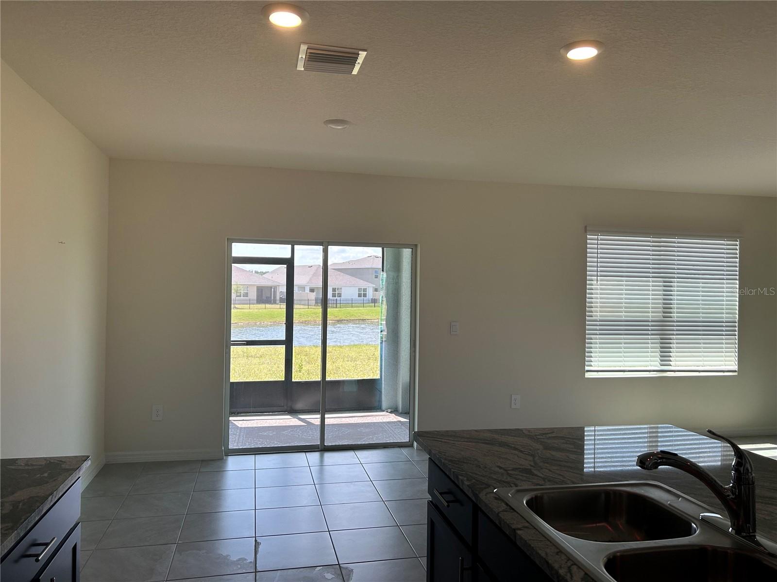 17218 Reserva Dr Property Photo 9
