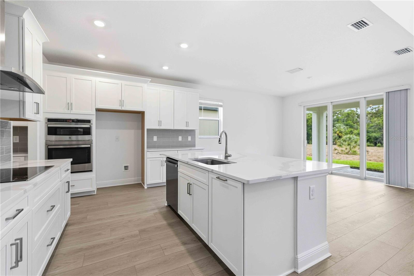 3685 142nd Ter E Property Photo 13