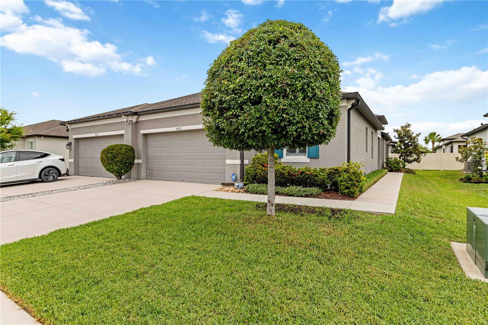 8512 Cache Dr Property Photo 4