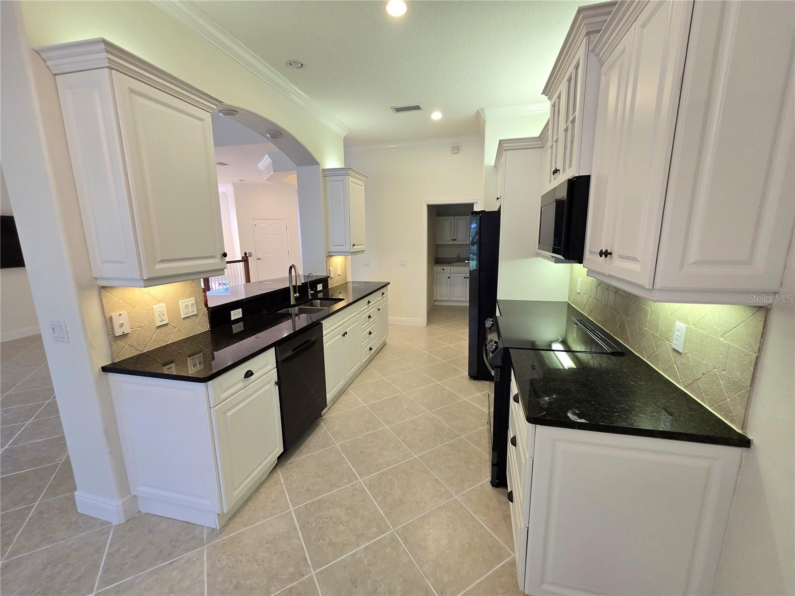 4118 Osprey Harbour Loop Property Photo 10