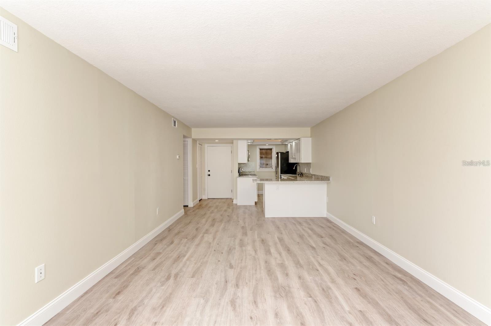 129 Tyler Dr #101 Property Photo 6