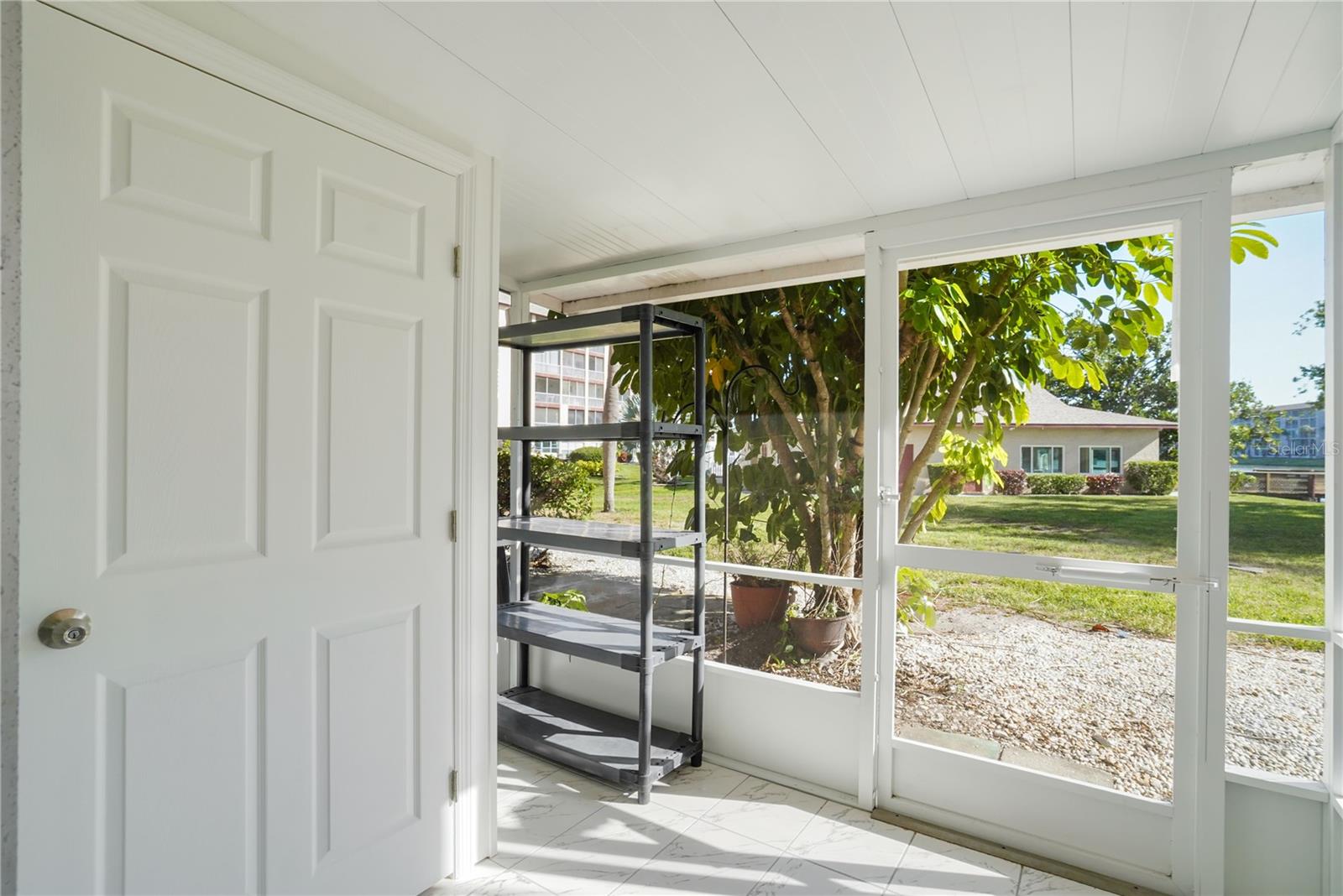 4013 Lake Bayshore Dr #107 Property Photo 26