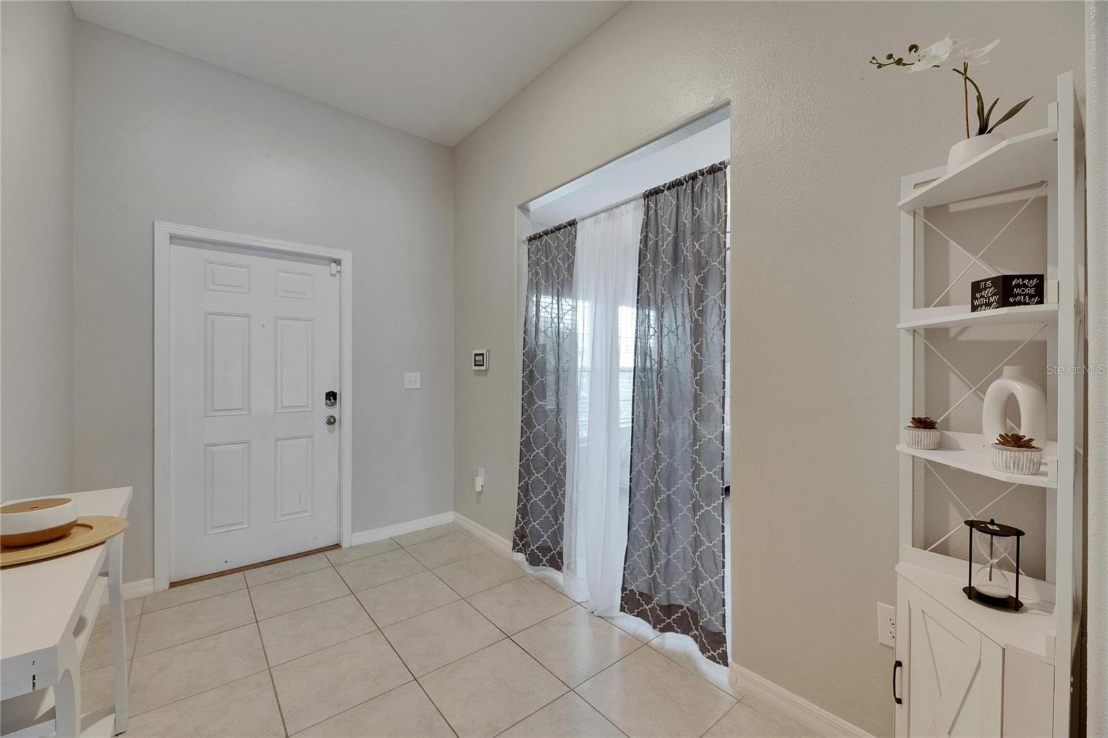 5521 Olano St Property Photo 5