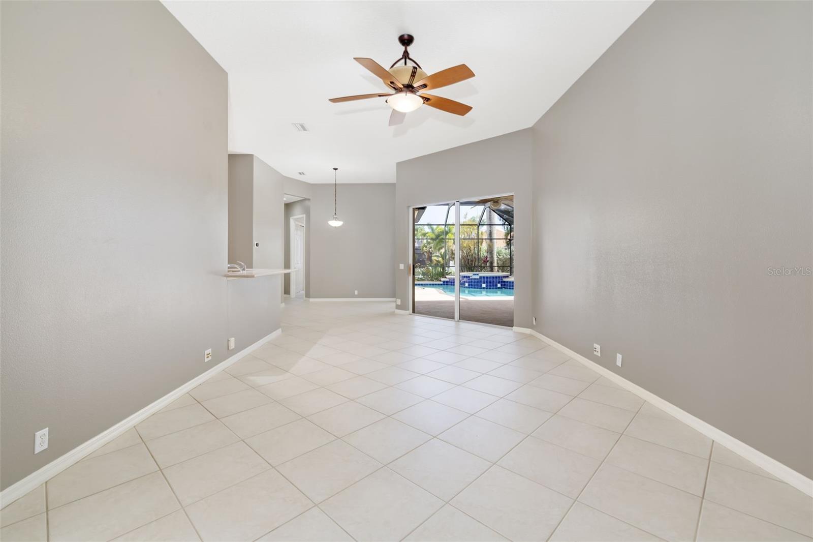 4770 Mainsail Dr Property Photo 16