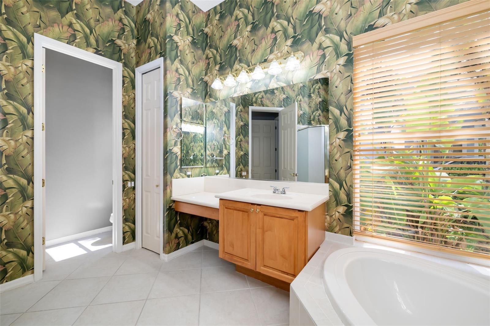 4770 Mainsail Dr Property Photo 29