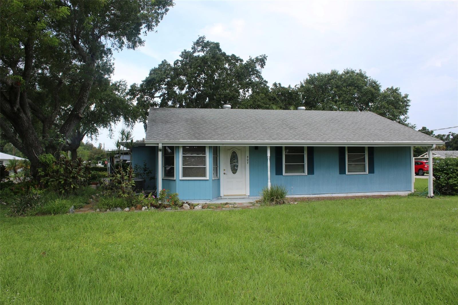 407 N POMPANO AVE