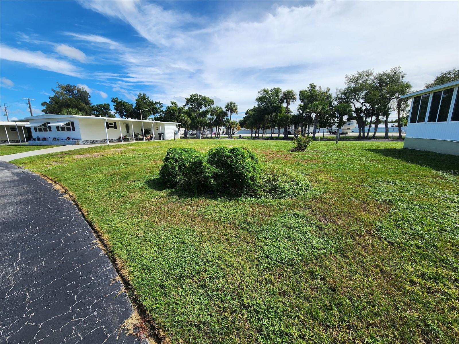 5515 Denmark Dr Property Photo 3
