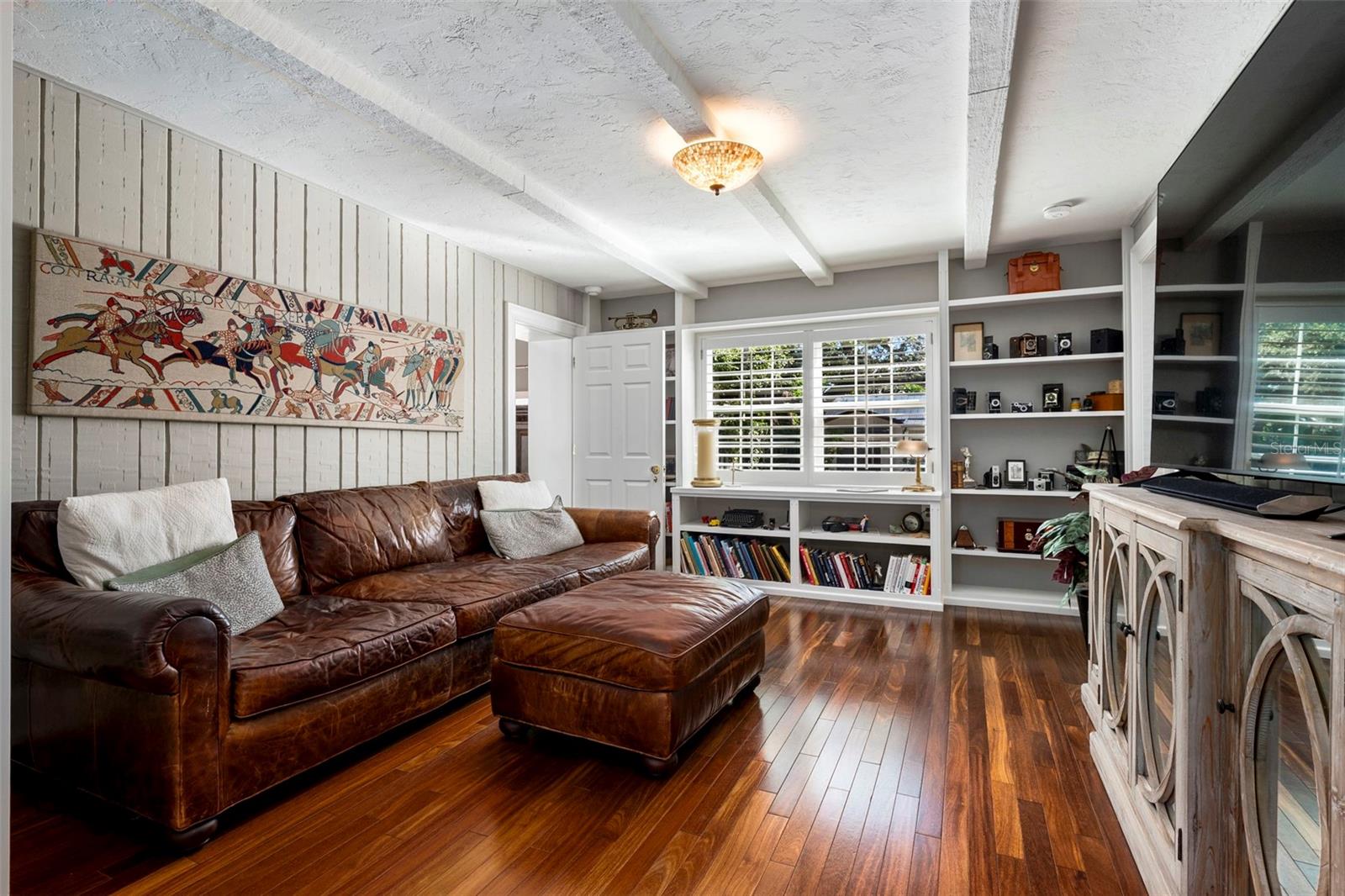 1829 Bougainvillea St Property Photo 37