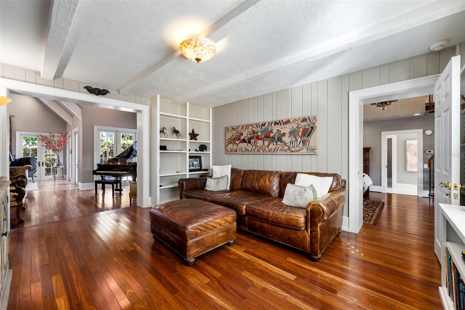 1829 Bougainvillea St Property Photo 38