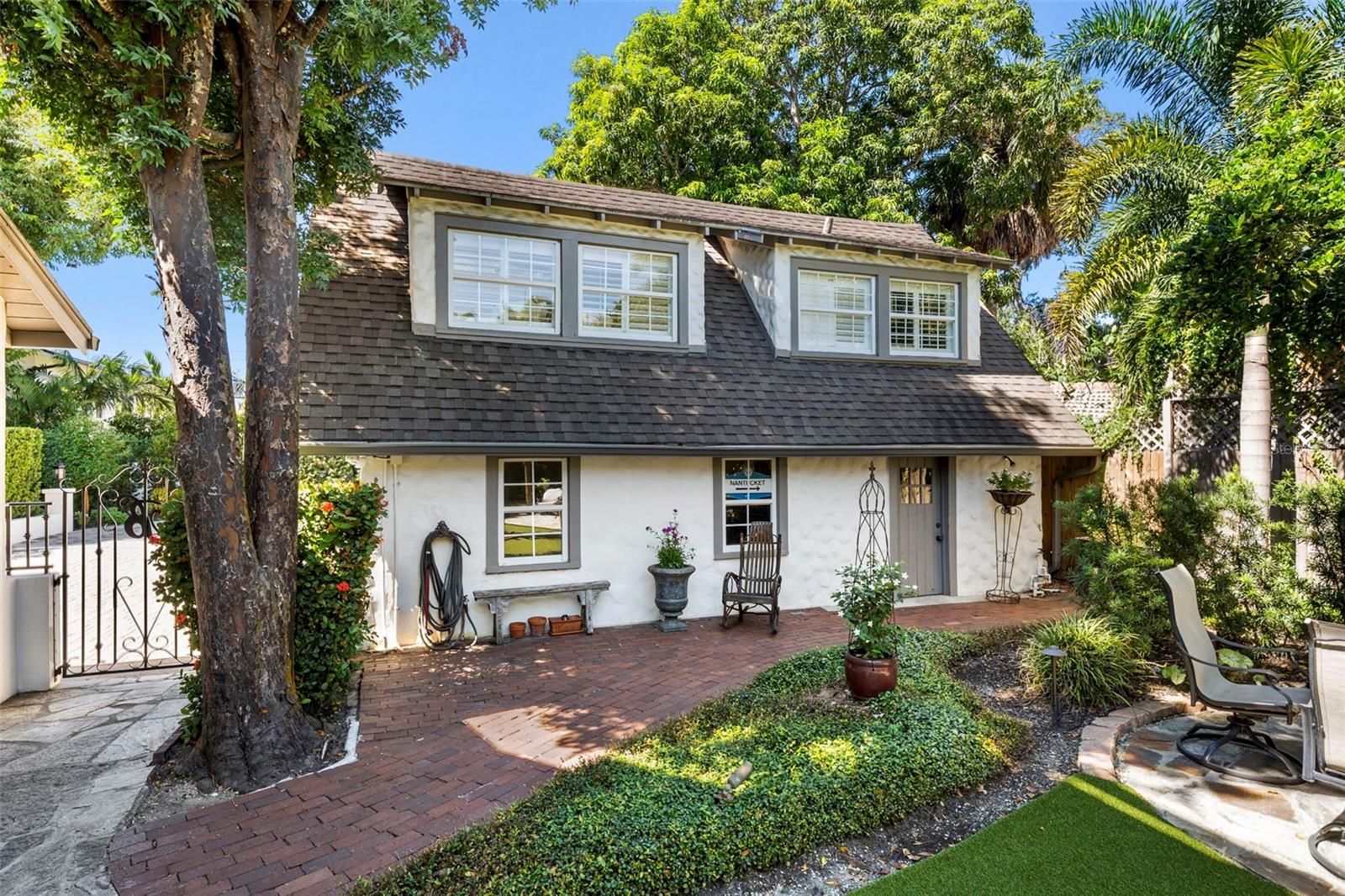 1829 Bougainvillea St Property Photo 70