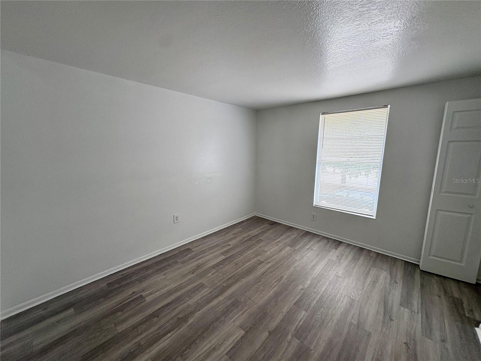 408 57th Avenue Dr E #e Property Photo 15