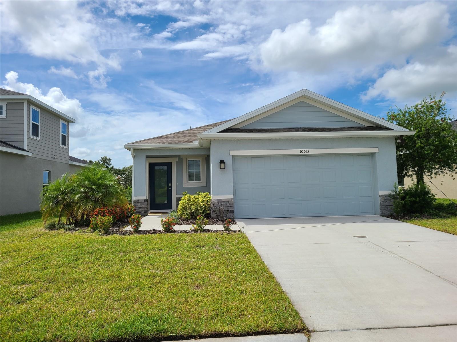 10013 DAYBREAK GLN Property Photo 1