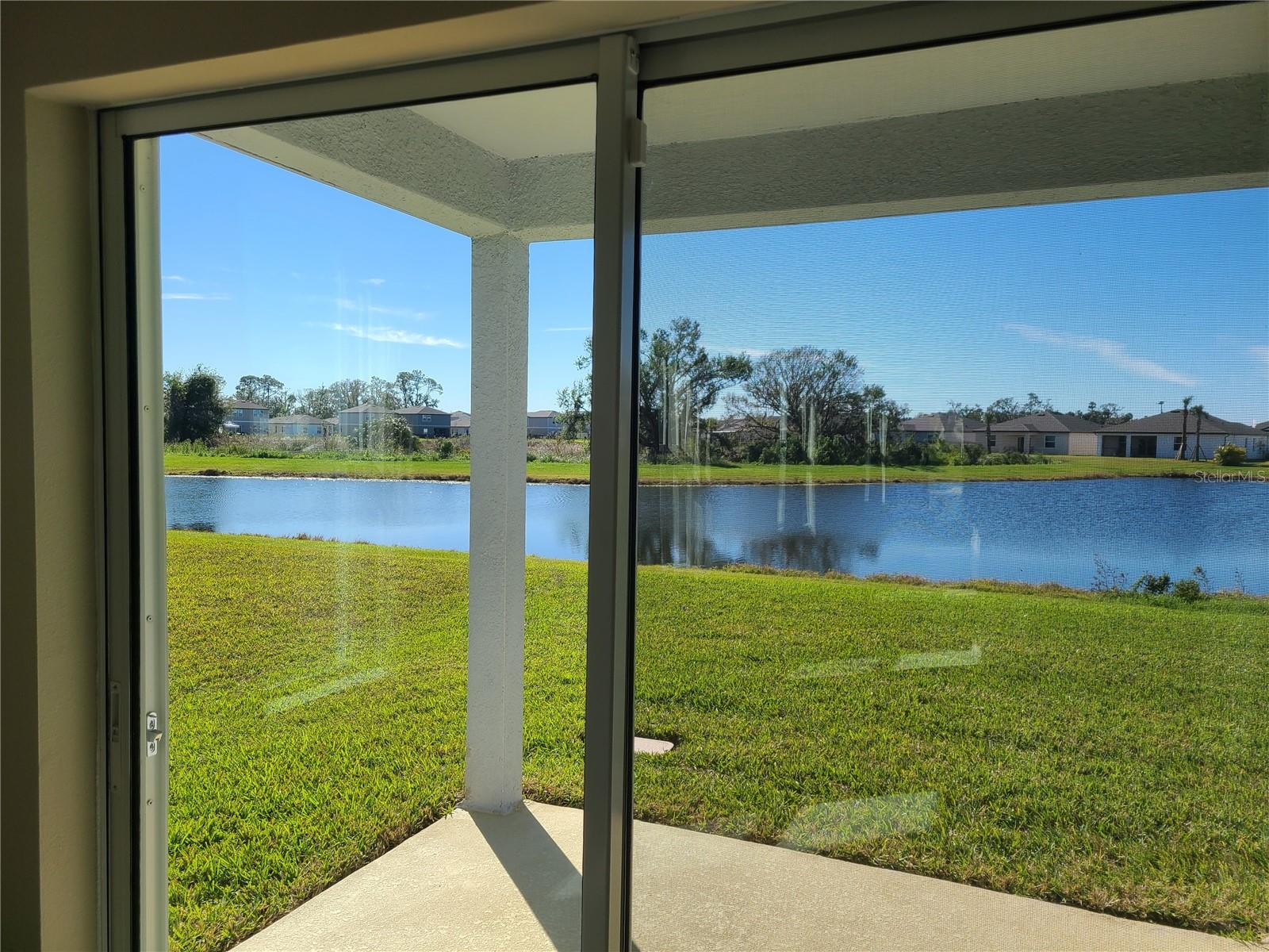 10013 Daybreak Gln Property Photo 13