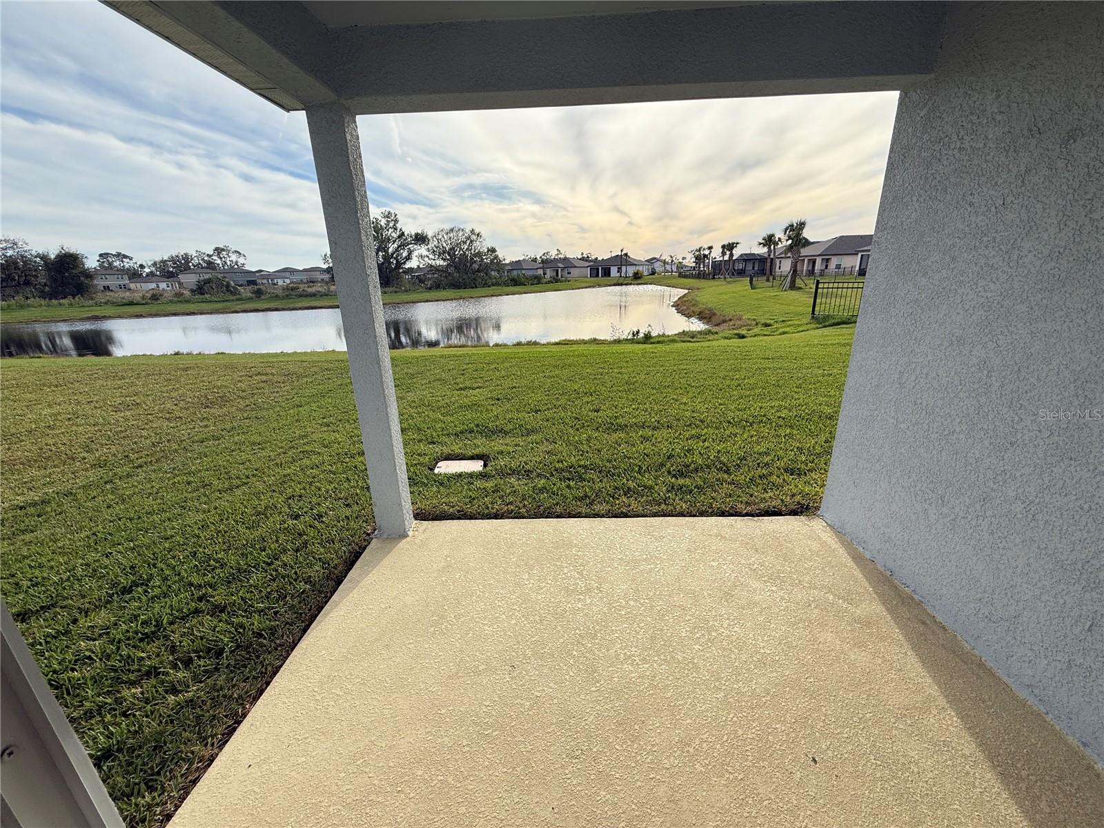 10013 Daybreak Gln Property Photo 14