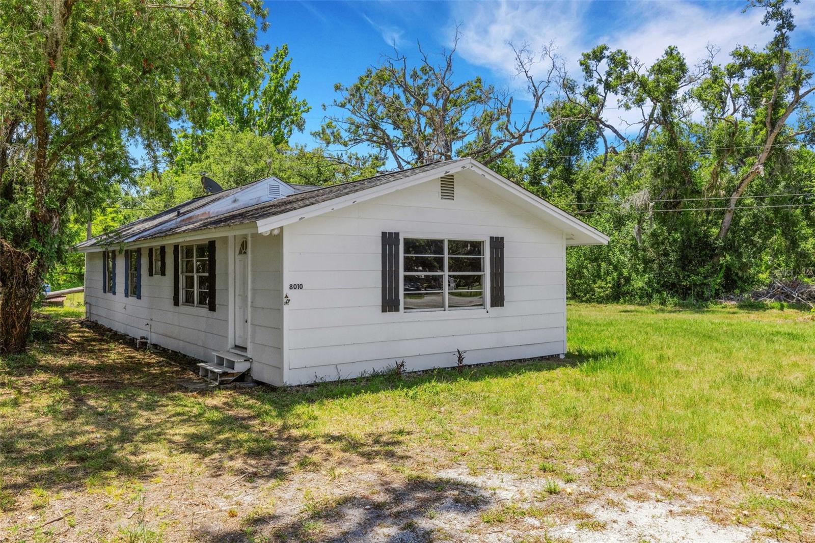 8010 Brower Dr Property Photo 5