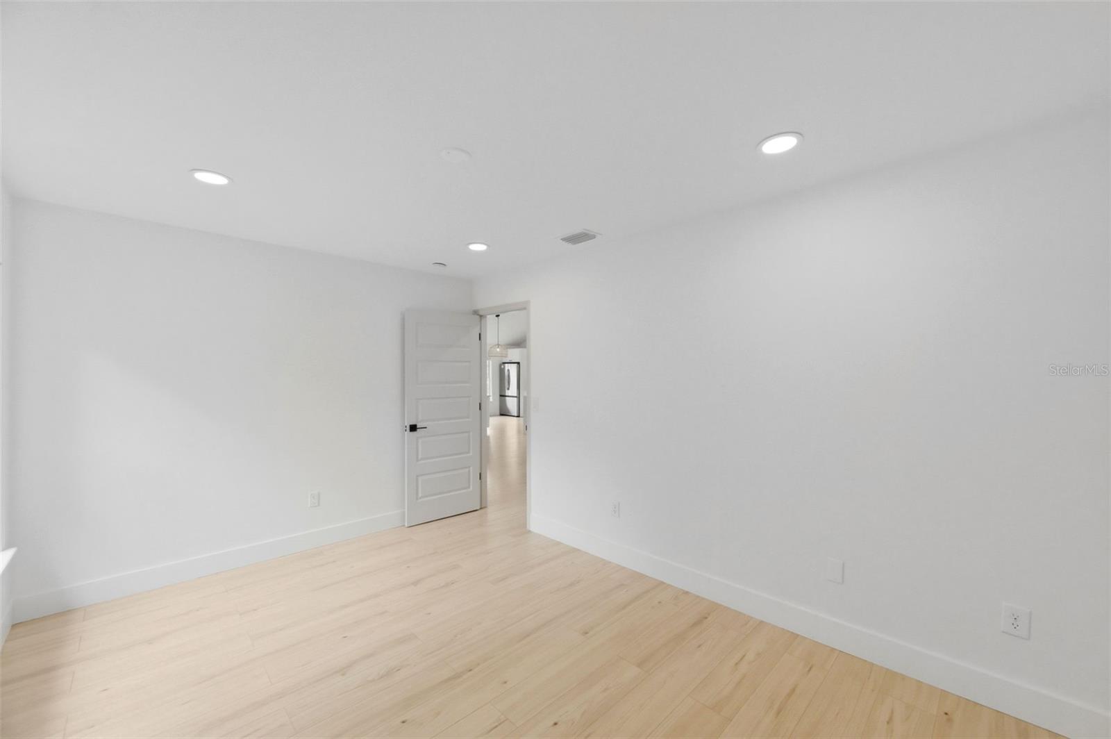 4401 Little John Trl Property Photo 33