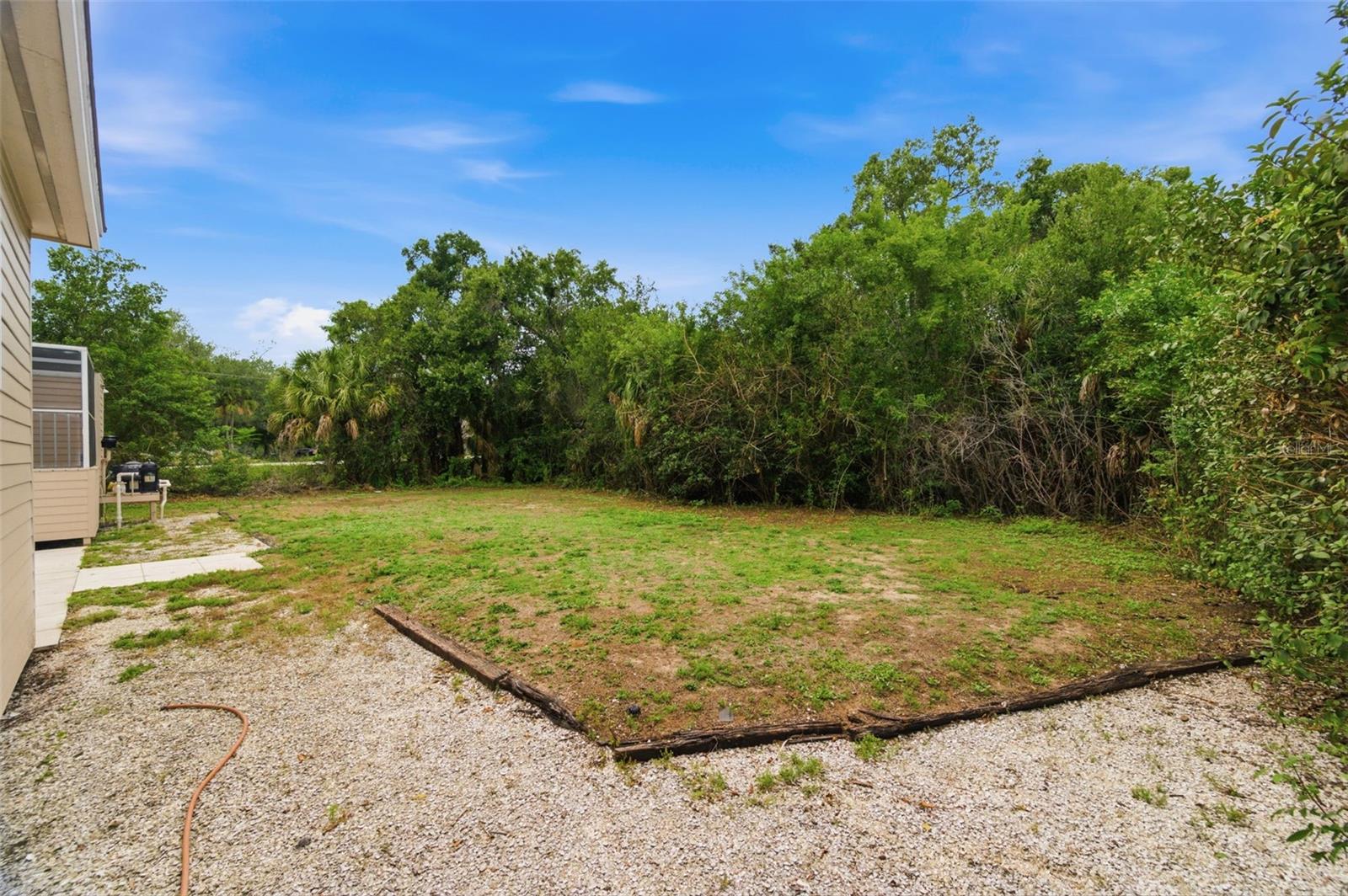 4401 Little John Trl Property Photo 46