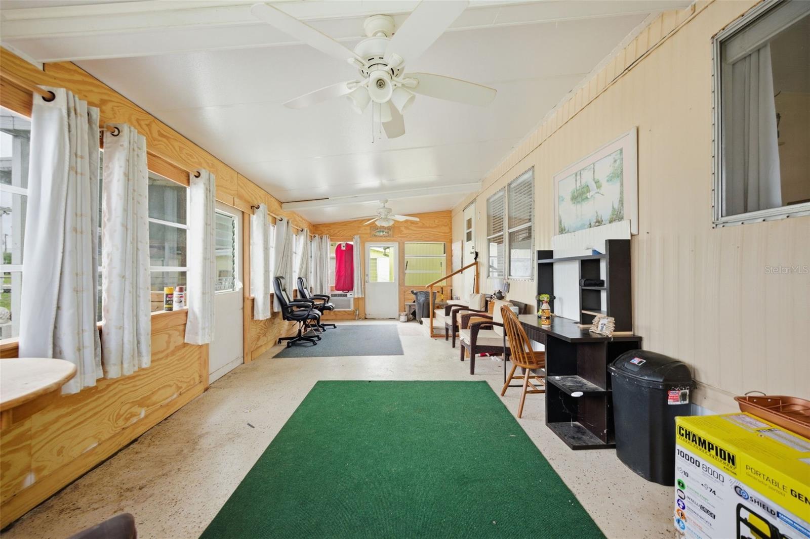 1056 Blue Heron Ln Property Photo 15