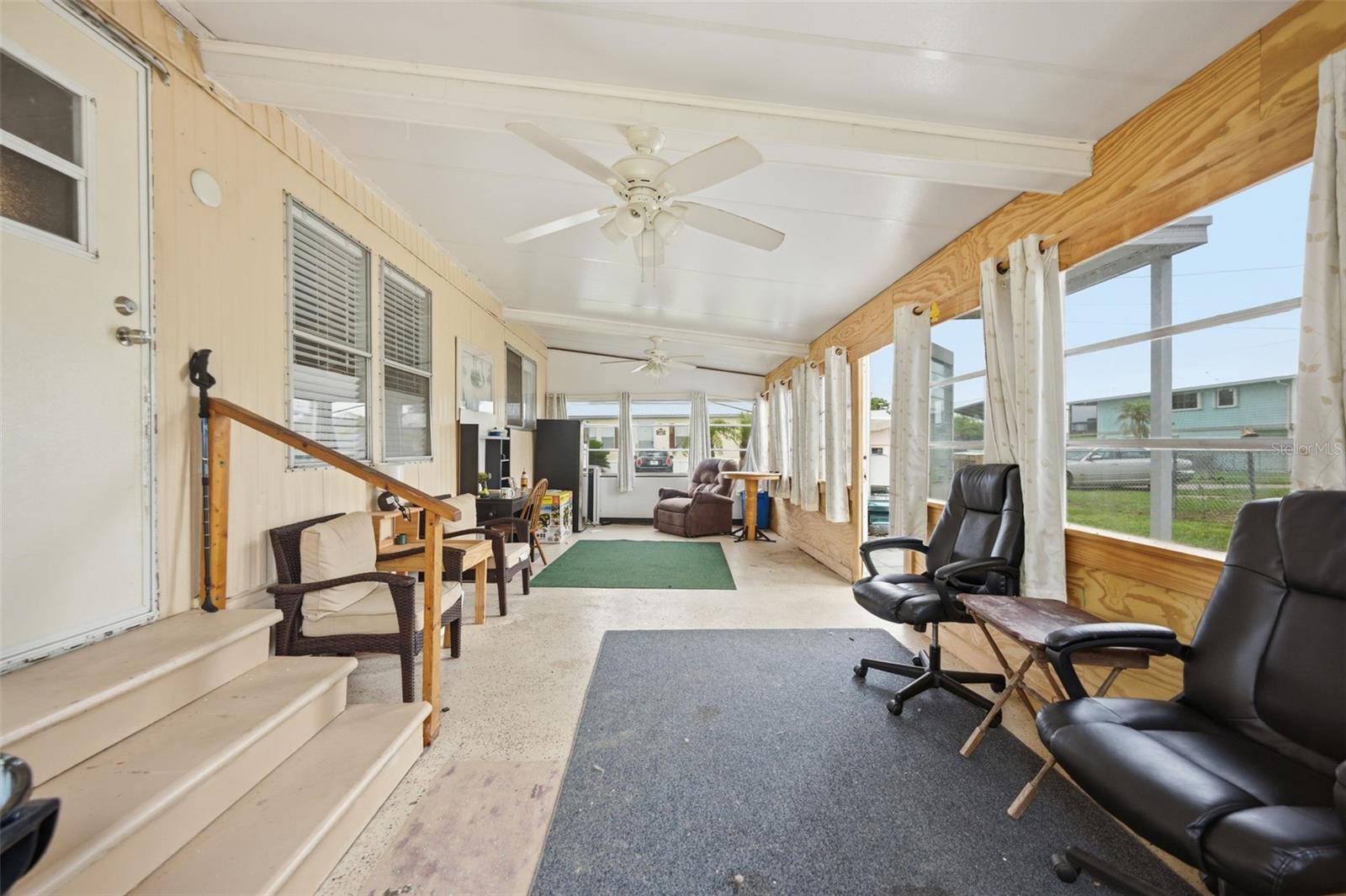1056 Blue Heron Ln Property Photo 16