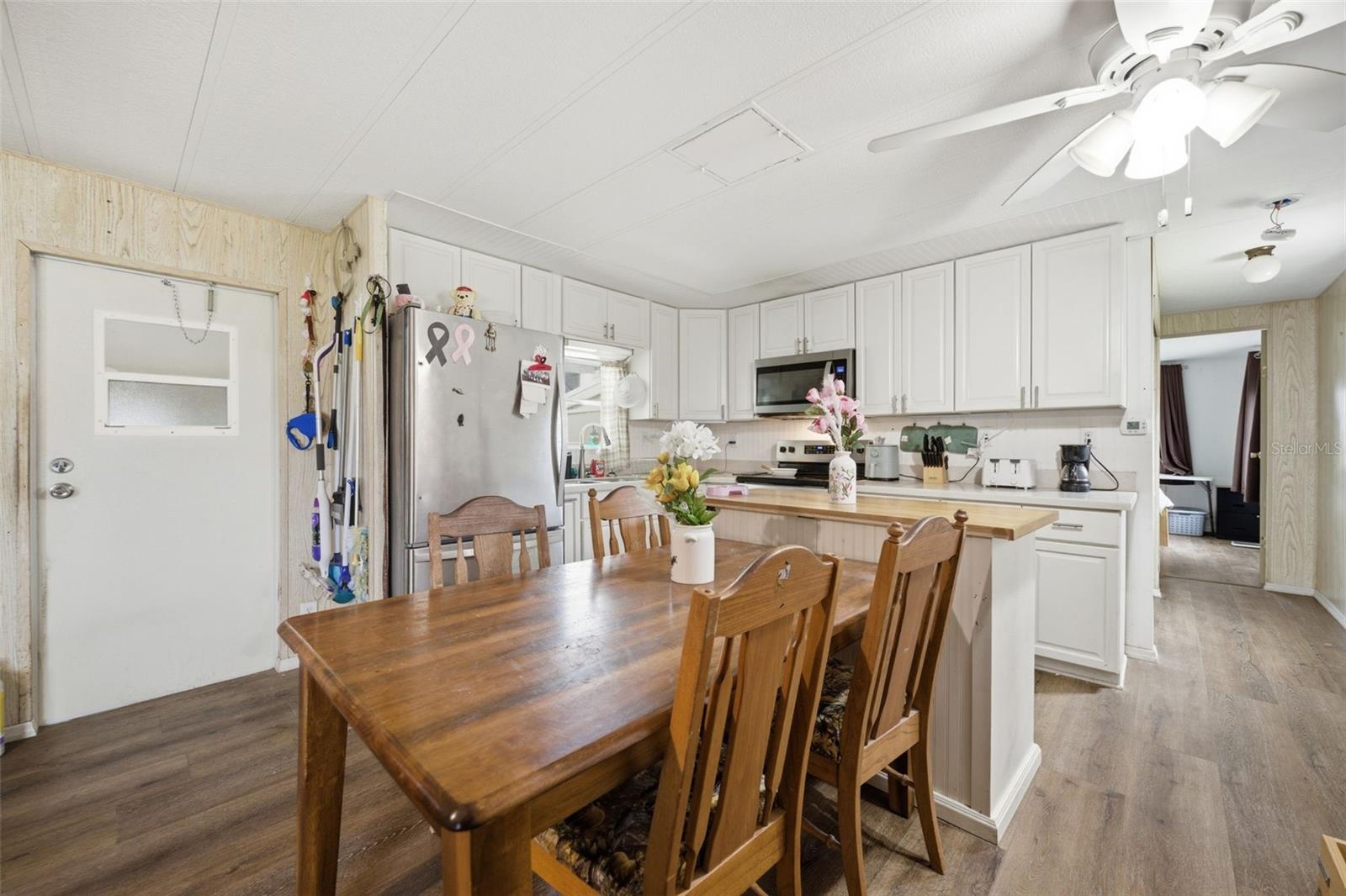 1056 Blue Heron Ln Property Photo 20