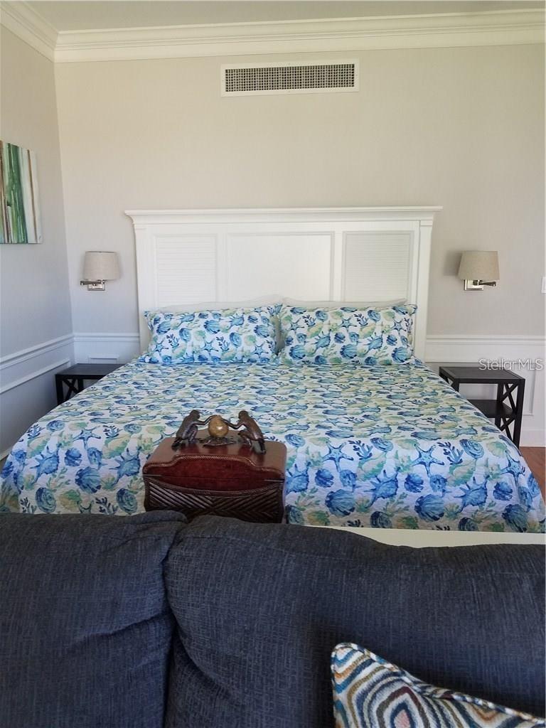 51 Mac Ewen Dr #8 Property Photo 8
