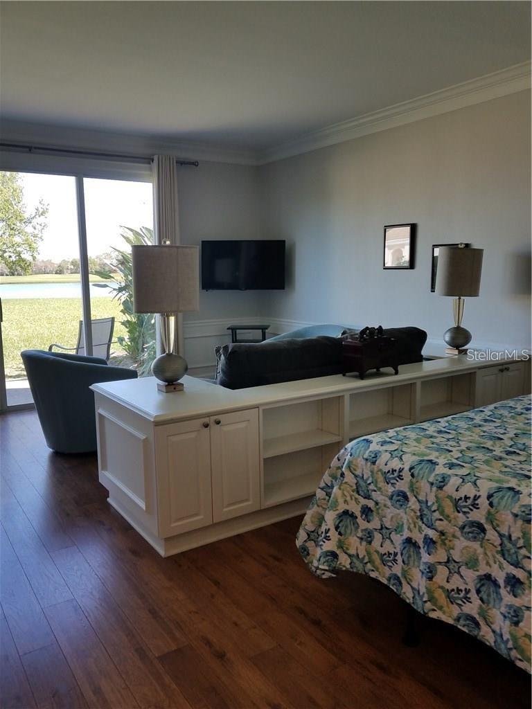 51 Mac Ewen Dr #8 Property Photo 9