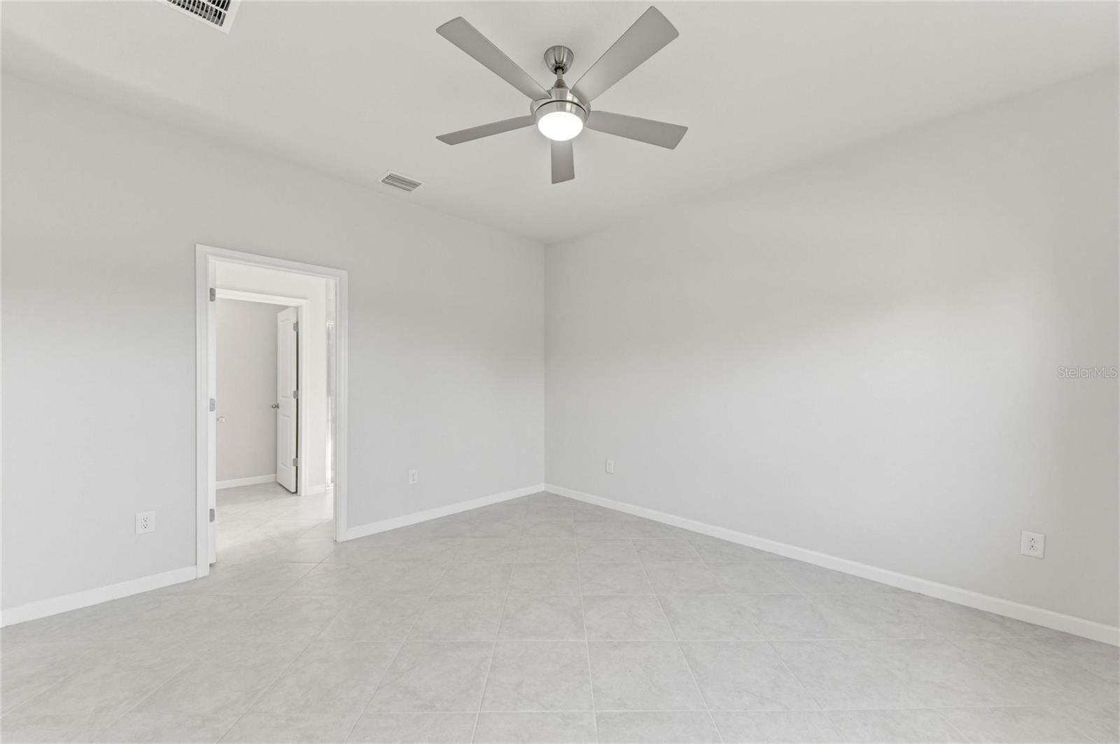 10711 High Noon Trl Property Photo 33