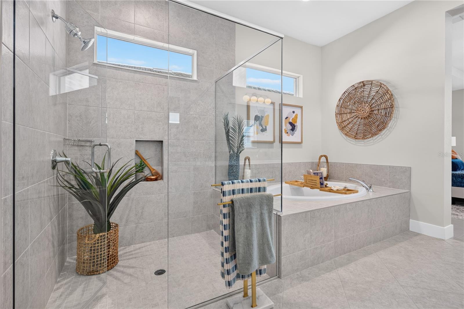 8154 Redonda Loop Property Photo 44