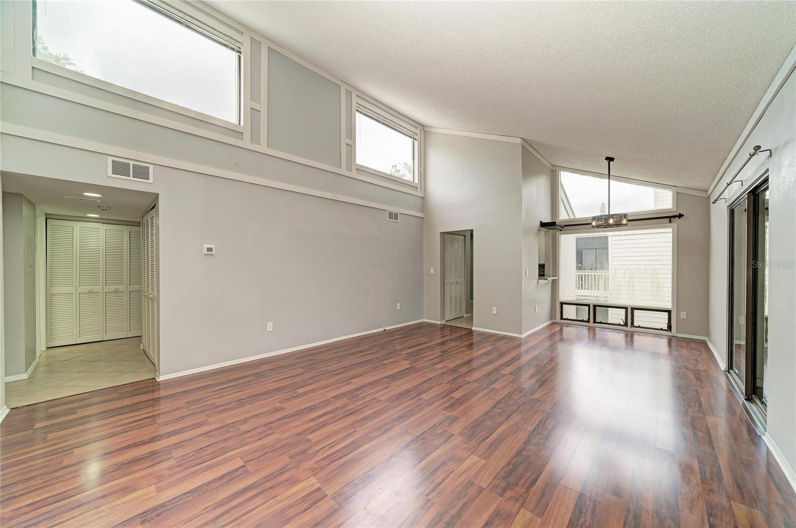 2224 Bahia Vista St #e6 Property Photo 3