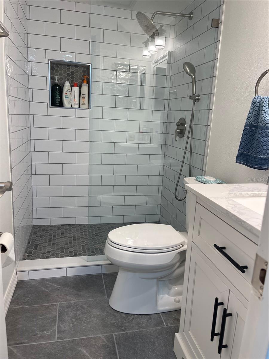 2224 Bahia Vista St #e6 Property Photo 6