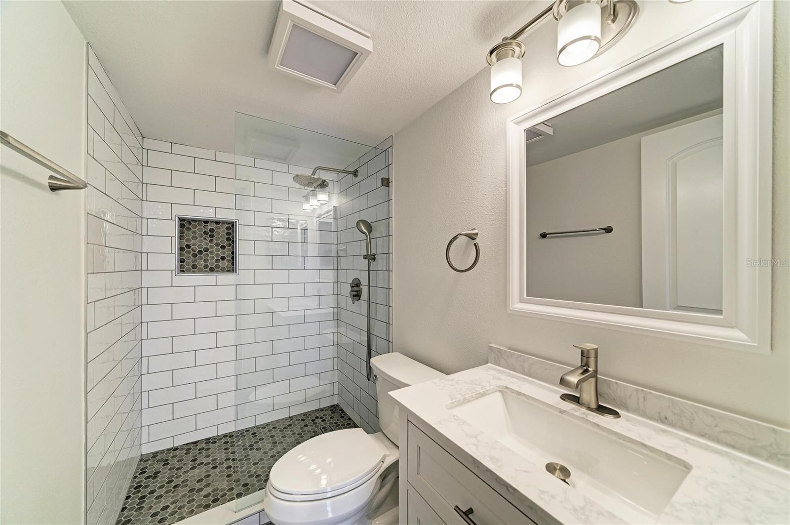 2224 Bahia Vista St #e6 Property Photo 21