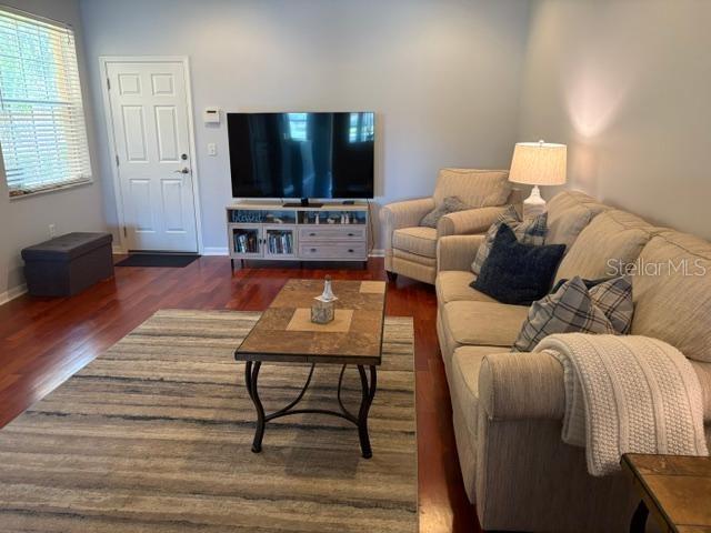 3662 Parkridge Cir #28-102 Property Photo 6