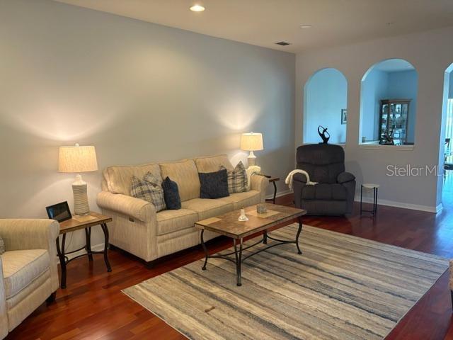 3662 Parkridge Cir #28-102 Property Photo 8
