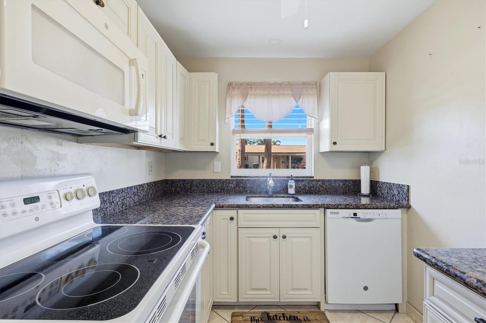 2809 Swifton Dr #4 Property Photo 7