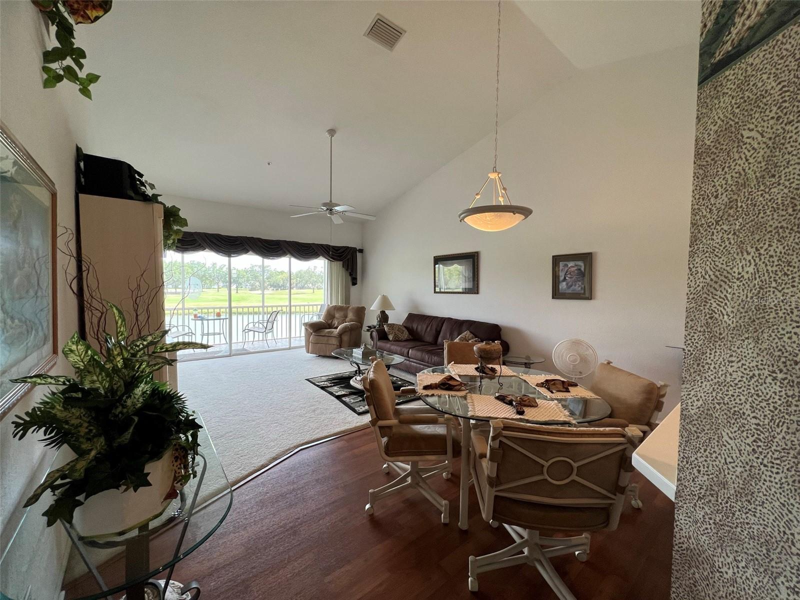 6632 Pineview Ter #10-201 Property Photo 5